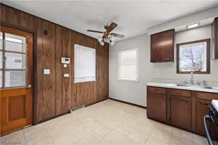 12809 Mc Gowan Ave, Loveland, OH 44135 - Photo 5