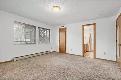 2197 Pinebrook Trail, Cuyahoga Falls, OH 44223 - Photo 21