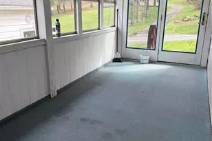 668 Springview Rd, East Liverpool, OH 43920 - Photo 9