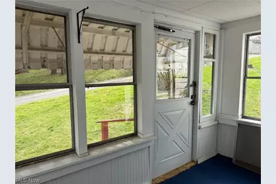 668 Springview Road, East Liverpool, OH 43920 - Photo 13