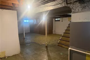 2471 Chaney Cir, Youngstown, OH 44509 - Photo 15