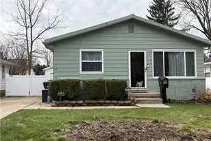 492 Franklin Ave, Cuyahoga Falls, OH 44221 - Photo 3