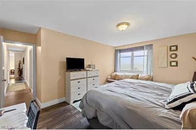 11820 Edgewater Drive #915, Oakwood, OH 44107 - Photo 23