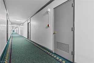 11820 Edgewater Dr, Oakwood, OH 44107 - Photo 7