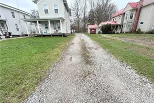 254 S Eagle St, Geneva, OH 44041 - Photo 3