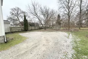 254 S Eagle St, Geneva, OH 44041 - Photo 5