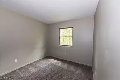 3800 Grace Drive, Kent, OH 44240 - Photo 13
