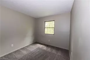 3800 Grace Dr, Kent, OH 44240 - Photo 13