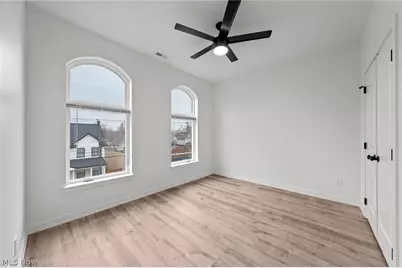 4709 Bridge Avenue, Loveland, OH 44102 - Photo 15