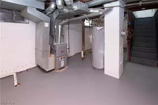 1326 Crestview Ave, Akron, OH 44320 - Photo 21