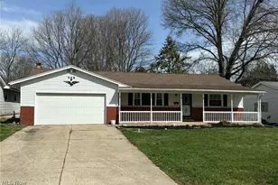 142 Essex Rd, Mansfield, OH 44904 - Photo 1