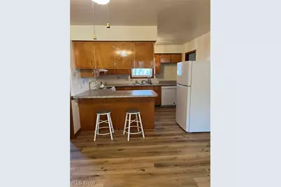 142 Essex Road, Mansfield, OH 44904 - Photo 3