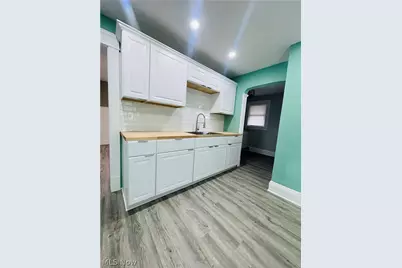 3560 W 65th Street, Loveland, OH 44102 - Photo 9