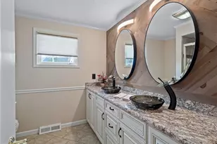 1044 Joy Oval, Green Hills, OH 44131 - Photo 23