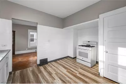 651 E 115th Street, Loveland, OH 44108 - Photo 15