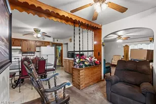 137 Oak St, Weirton, WV 26062 - Photo 9