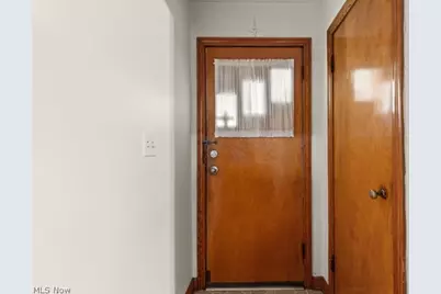 137 Oak Street, Weirton, WV 26062 - Photo 3