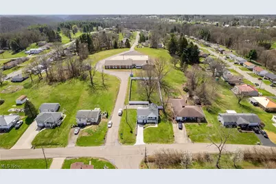 145 Locust Boulevard, Wintersville, OH 43953 - Photo 11
