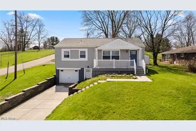 145 Locust Boulevard, Wintersville, OH 43953 - Photo 9