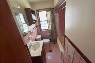 12507 Corlett Ave, Loveland, OH 44105 - Photo 11