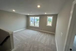 1445 Tullamore Trl, Wadsworth, OH 44281 - Photo 11