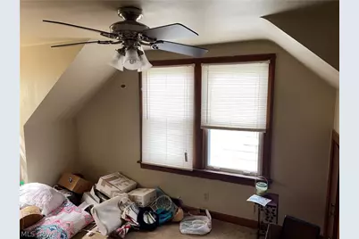 414 E Laclede Avenue, Youngstown, OH 44507 - Photo 11