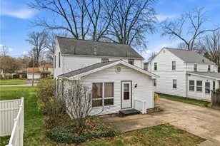 664 Perkinswood Blvd NE, Warren, OH 44483 - Photo 9