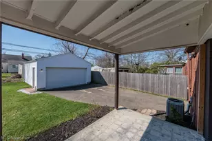 4102 Verona Rd, South Euclid, OH 44121 - Photo 27
