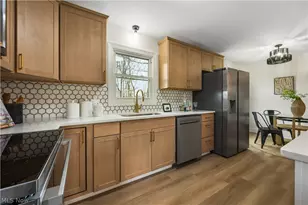 1966 Case St, Twinsburg, OH 44087 - Photo 5