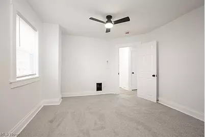 886 E 75th Street, Loveland, OH 44103 - Photo 5