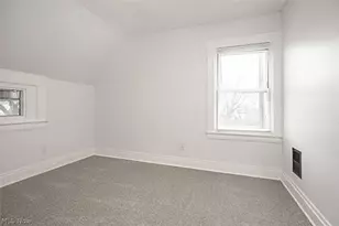 886 E 75th St, Loveland, OH 44103 - Photo 13