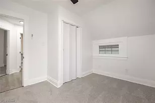 886 E 75th St, Loveland, OH 44103 - Photo 11