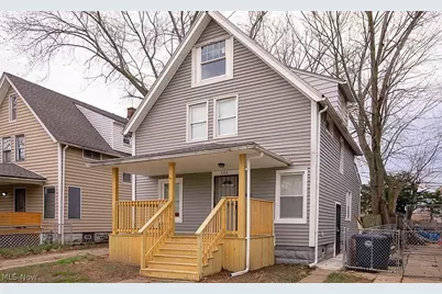 886 E 75th Street, Loveland, OH 44103 - Photo 1