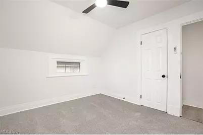 886 E 75th Street, Loveland, OH 44103 - Photo 9