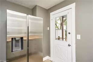 1181 Pondview Ave, Akron, OH 44305 - Photo 7