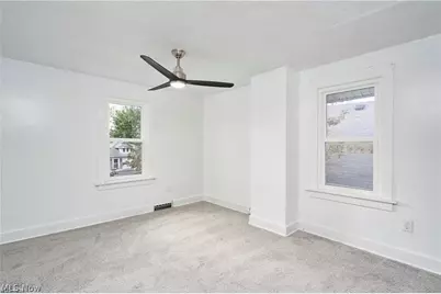 1181 Pondview Avenue, Akron, OH 44305 - Photo 9