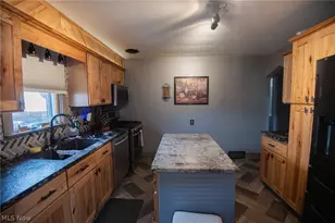 69 S Belle Vista Ave, Youngstown, OH 44509 - Photo 13