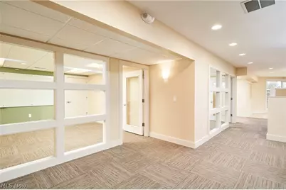 799 White Pond Drive #E, Akron, OH 44320 - Photo 9