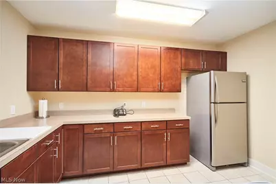 799 White Pond Drive #E, Akron, OH 44320 - Photo 13