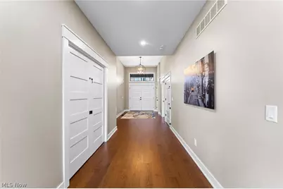 2645 Waters Edge Drive, Columbiana, OH 44408 - Photo 37