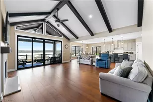 2645 Water's Edge Dr, Columbiana, OH 44408 - Photo 3