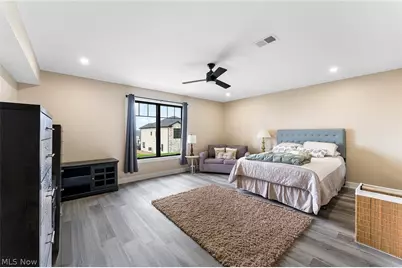 2645 Waters Edge Drive, Columbiana, OH 44408 - Photo 33