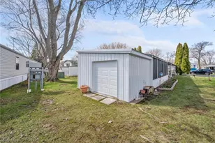 1623 NE Catawba Rd, Port Clinton, OH 43452 - Photo 25