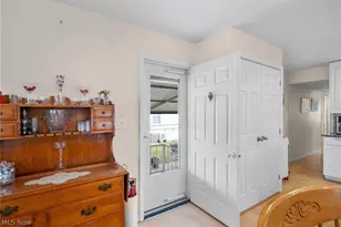 1623 NE Catawba Rd, Port Clinton, OH 43452 - Photo 5