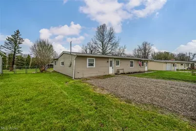 12114 National Drive, Grafton, OH 44044 - Photo 3