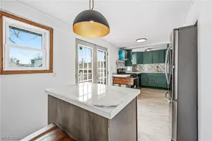 237 Watson St, Lowellville, OH 44436 - Photo 25