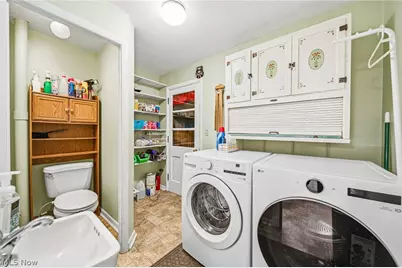 8462 Nowlen Street, Mentor, OH 44060 - Photo 9