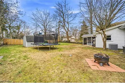 8462 Nowlen Street, Mentor, OH 44060 - Photo 27