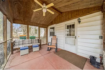 8462 Nowlen Street, Mentor, OH 44060 - Photo 15