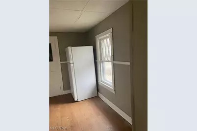 516 Wildwood Avenue, Akron, OH 44320 - Photo 7